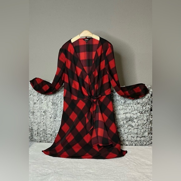 Express Red and Black Asymmetrical Tie Front SunDress - Picture 2 of 15